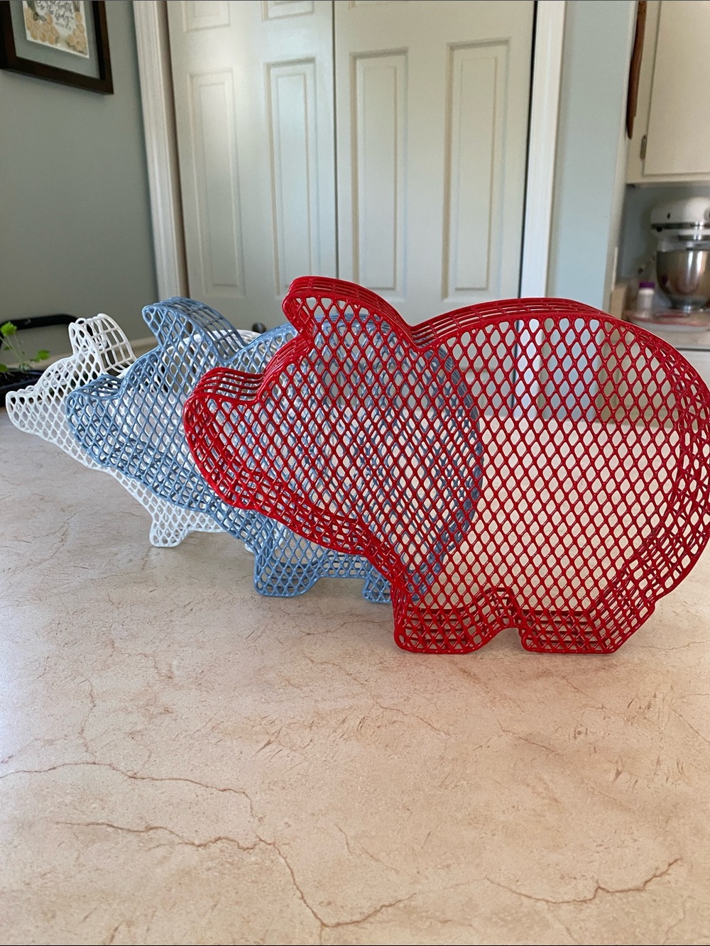 VINTAGE Farmhouse Wire Basket - set of 3 nesting Pigs -White, Blue, Red